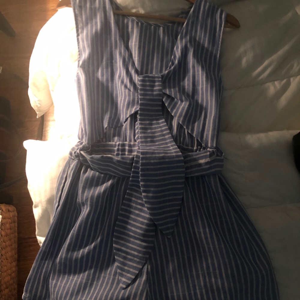 Romper in blue and white stripe - Picture 4 of 6